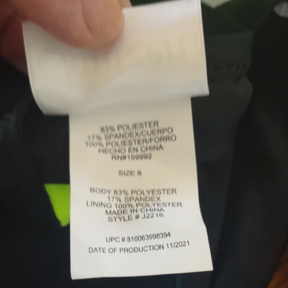 Jantzen Black Tankini with Neon Green Accents - Picture 8 of 9